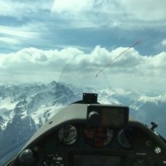 Verortung via Georeferenzierung der Kamera: Aufgenommen in der Nähe von Gemeinde Strengen, Österreich in 3100 Meter